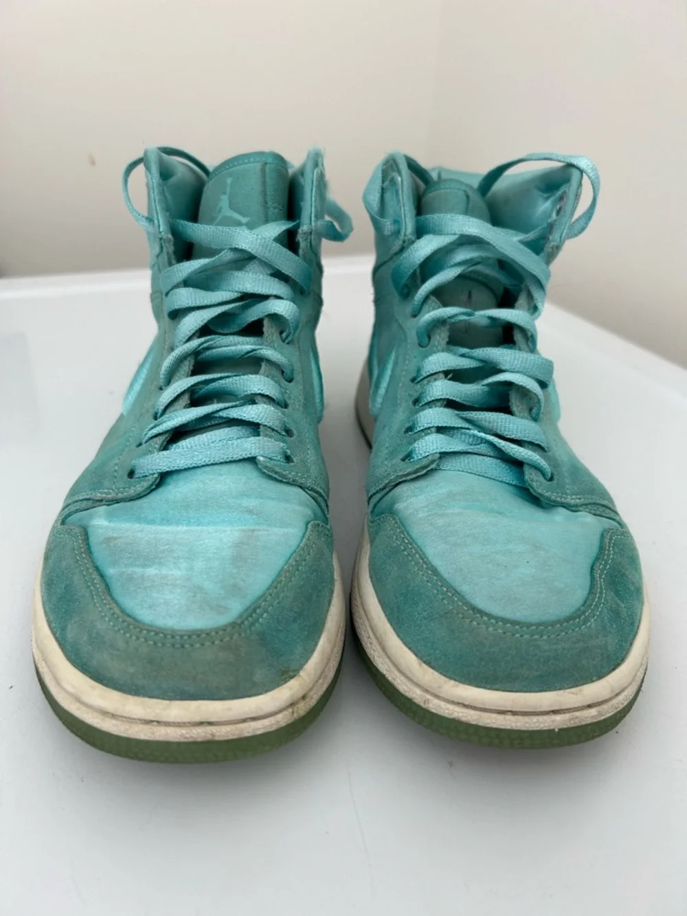 Nike Air Jordan Women’s 1 Retro High Soh  Light Aqua Size 8.5